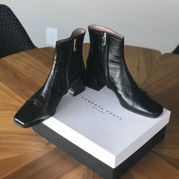 ROBERTO FESTA BLACK PATENT ANKLE BOOTS - Picture 1 of 11
